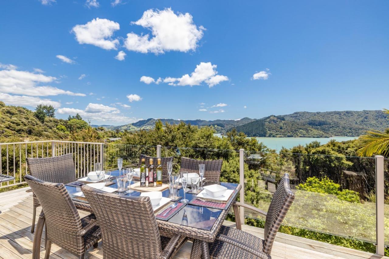 Harbour View Villa Whangaroa Eksteriør billede